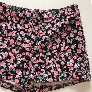 H&M Floral High Waisted Shorts